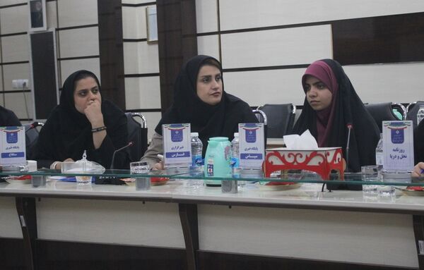 نشست خبری مدیرکل آموزش و پرورش استان بوشهر 