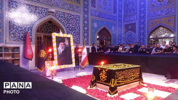 مراسم عزادرای هیات سینه زنی شب اربعین درمشهدالرضا