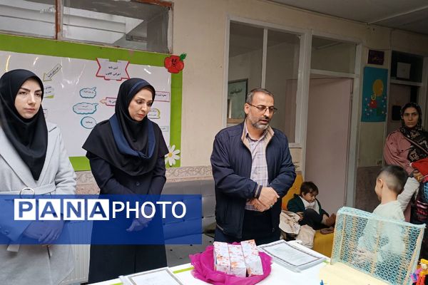 مسابقات رباتیک دانش‌آموزی به مناسبت هفته کانون ها 