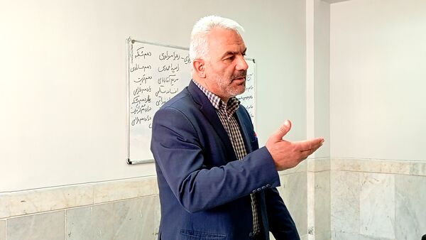 ارتقای مشارکت اولیا و مربیان در هنرستان حضرت زهرا (س) بن