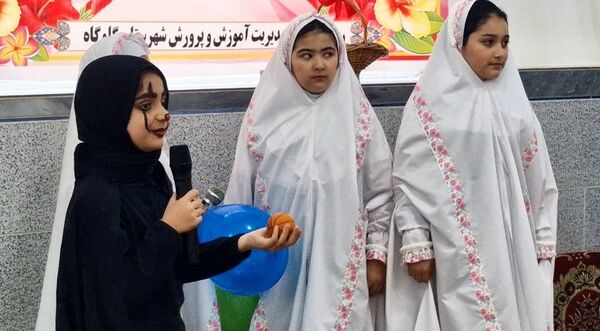 جشن تکلیف دختران در گلوگاه 