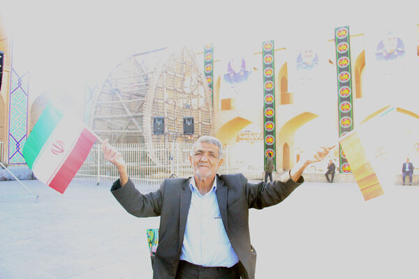 راهپیمایی ۱۳ آبان روز غلبه بر استکبار جهانی دانش‌آموزان شهر یزد