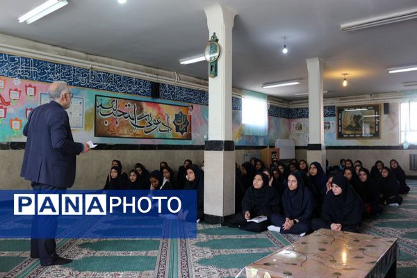 همایش تشکیلاتی «وطن یار» در هنرستان بلیغ شهرستان فیروزکوه 