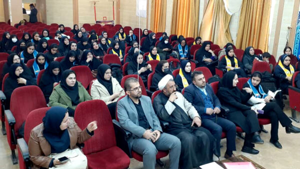 گردهمایی منتخبین شوراهای دانش‌آموزی بویراحمد در یاسوج