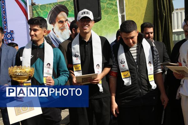 نسل ما، قامتِ استکبار و استعمار شکن است! 