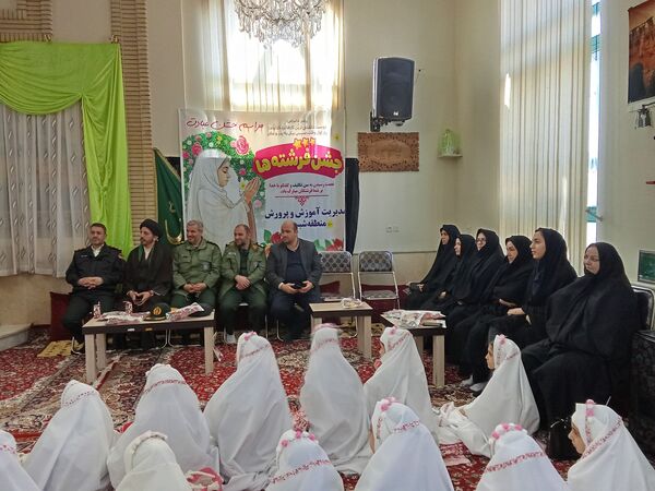 جشن تکلیف دختران شبستر