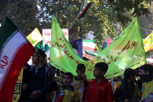 خروش دانش‌آموزان گرگانی در روز حماسه و بصیرت