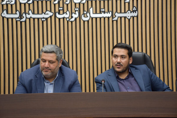 نشست همدلی معاون استاندار با قهرمانان و مربیان ورزشی تربت حیدریه