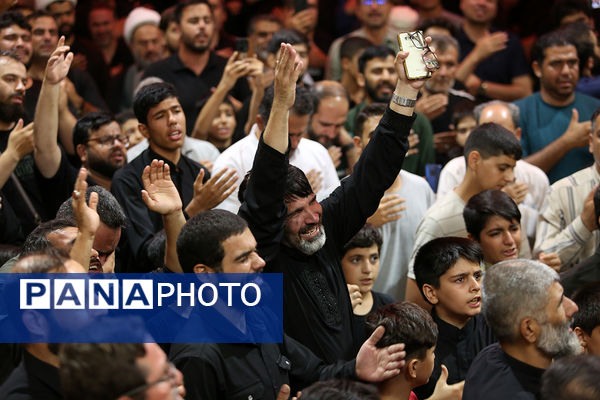 مراسم عزاداری سالروز شهادت امام حسن عسگری(ع) در قم