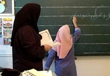 معلم، ستاره‌ی راهنمای شب‌های تاریک جهل