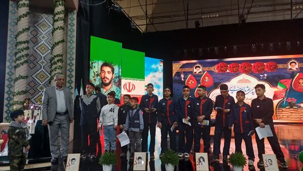 پیش‌کنگره معلمان و بیش از ۱۱۰۰ دانش‌آموز شهید منطقه ۱۶