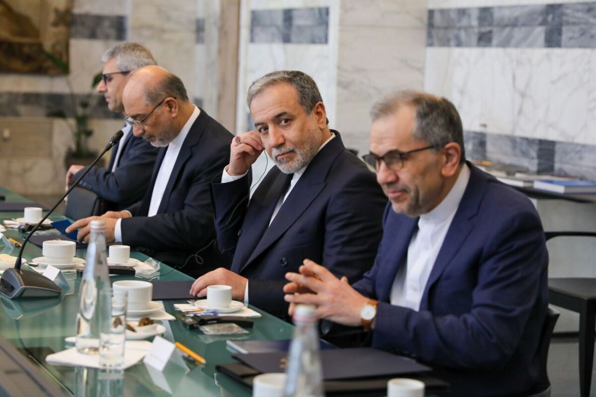 توافق بر سر چند مسئله اصلی می‌تواند زمینه‌ساز عدم توسل به جنگ باشد/ روسیه شریک تاکتیکی ایران است، نه متحد استراتژیک