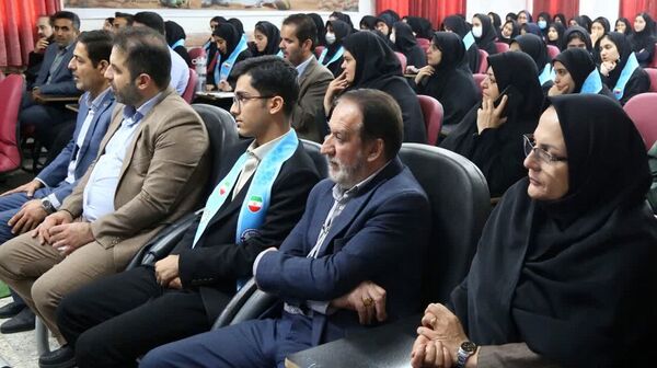 دانش‌آموزان اهوازی پای صندوق رأی؛ تمرینی برای مسئولیت‌پذیری و مردم‌سالاری