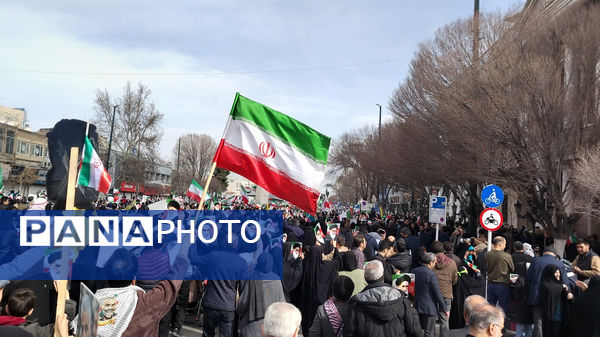 ۲۲بهمن مشتی به دهان دشمن