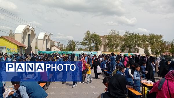 جشنواره غذا و صنایع دستی در دبستان امام حسن (ع) مصلی نژاد