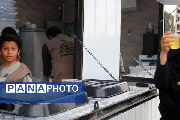 جلوه‌های عاشقانه سه‌شنبه‌های جمکران