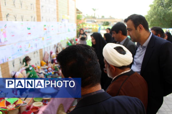 مدارس آب‌پخش به استقبال دهه فجر رفتند