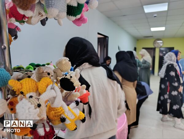 نمایشگاه صنایع دستی در فرهنگسرای شهروند 