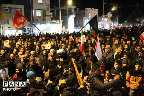 جاجرمی‌ها هم با شور و حضور بی‌نظیر پای این انقلاب ایستاده‌اند
