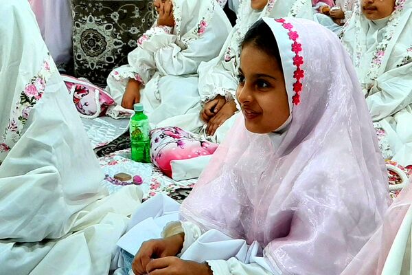 برپایی جشن عبادت و بندگی در مسجد ناحیه 2 بهارستان