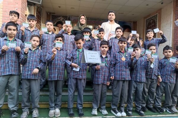 انتخابات سفیران سلامت و آغاز به‌کار «سفیران سلامت» در دبستان علامه طباطبایی