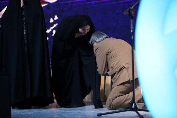 آیین تقدیر از برگزیدگان بیست و ششمین جشنواره تئاتر استان قم