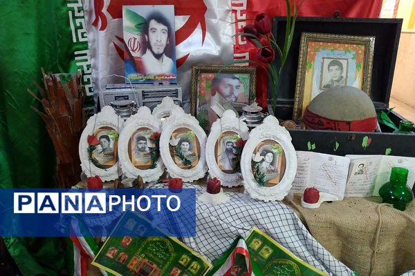 مراسم «لاله‌های روشن» در دبستان دکتر کیهانی 