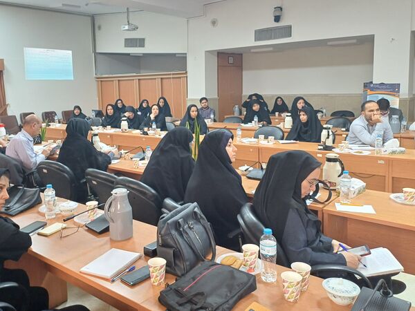 دوره جامع تربیت پژوهشگر در پژوهشکده عباس زادگان