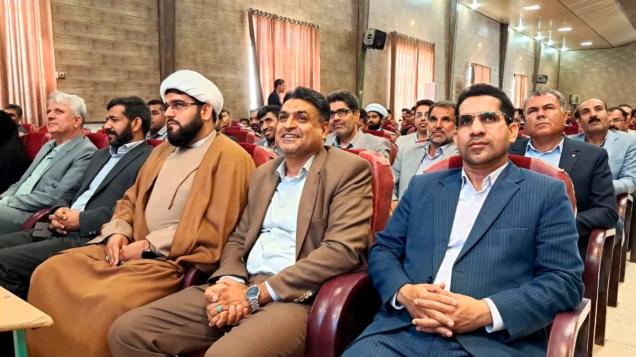 جشن بزرگداشت مقام معلم در فهرج 