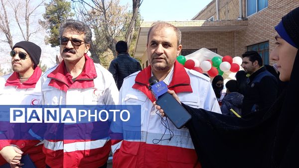 حضور حماسی مردم فلاورجان در راهپیمایی 22 بهمن