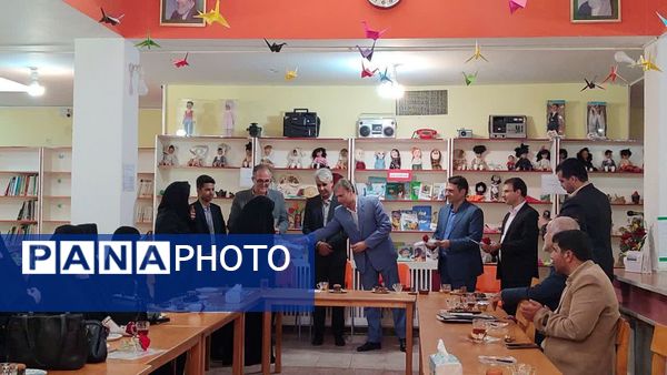 جلسه تقدیر از مدیران و معاونین پرورشی در کانون پرورش فکری کودکان و نوجوانان