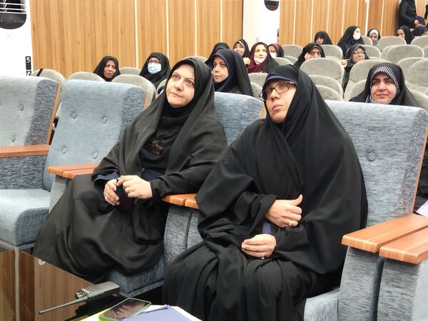 همایش نماد در منطقه ۱۵