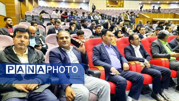 آیین تجلیل از برترین‌های کشوری فرهنگیان و دانش‌آموزان کهگیلویه و بویراحمد در یاسوج