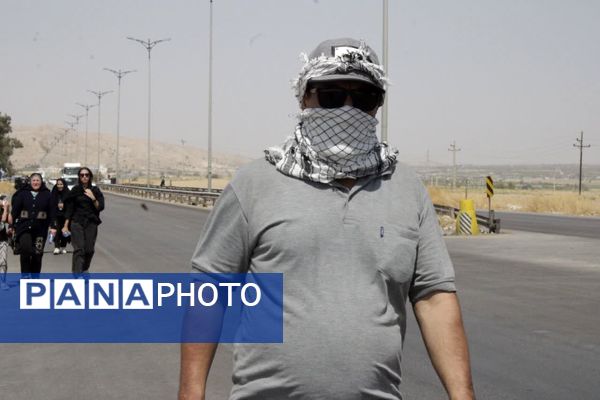 آیین پیاده‌روی جاماندگان اربعین در گچساران 