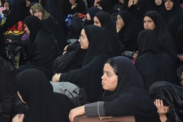 اردو راهیان نور دانش‌آموزی و بازدید از مناطق عملیاتی جنوب کشور و یادمان‌های شهدای دفاع مقدس