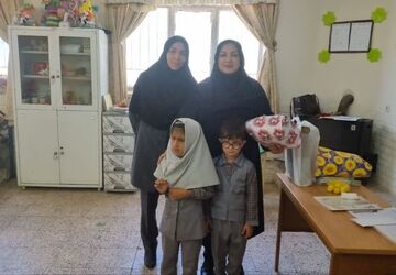 جشن سپاس معلم در دبستان وکیلی چهار شهرستان نیشابور