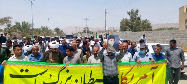 راهپیمایی خشم و نصر در سراسر استان کرمان