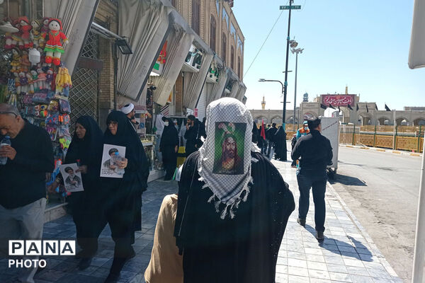 مشهد در سوگ؛ بدرقه باشکوه رهبر شهید انقلاب در جوار بارگاه رضوی/۲