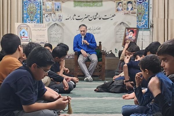 جلوه‌هایی از اعتکاف دانش‌آموزی در قم