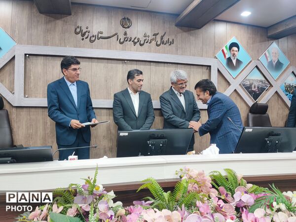تلاشگران عرصه سوادآموزی زنجان در قاب تجلیل