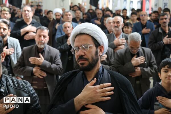 مراسم بزرگداشت رهبر امت آیت الله خامنه‌ای (ره) در ابرکوه