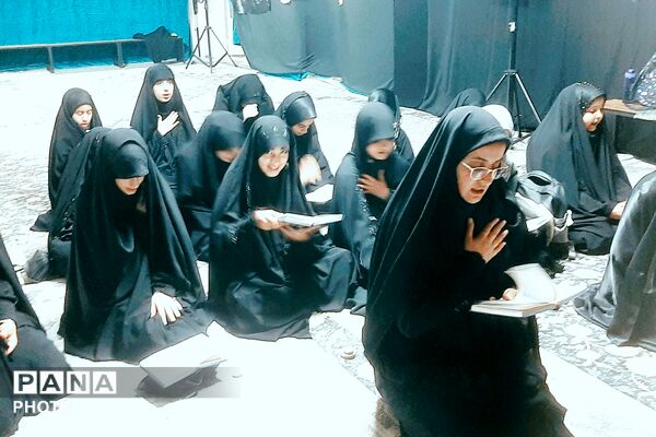 هیئت نوجوانان حسینی در حسینیه مسجد حضرت علی اکبر (ع) رباط کریم