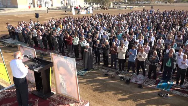 اقامه نماز عید سعید فطر در بهاباد