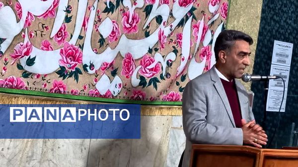 رونمایی از کتاب داستان آفرینش تا ظهور