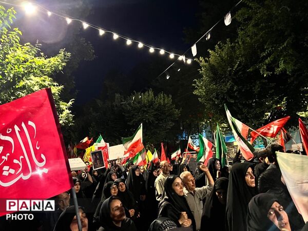 حضور باشکوه مردم کرج در در صدو سی وسومین شب از اجتماعات مردمی 