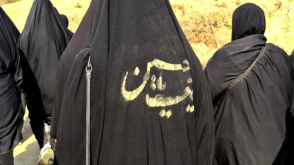 حس و حال دختران دانش‌آموز قم در اردوی راهیان نور