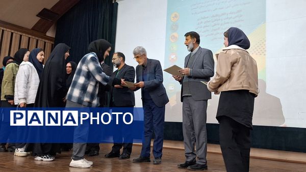 اختتامیه نمایشگاه شهید محمودی پارسا در استان البرز