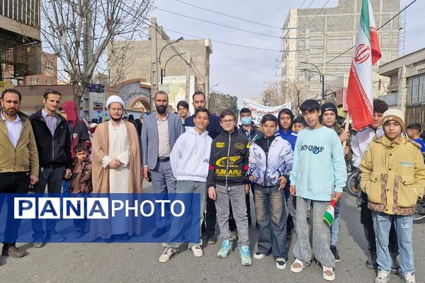 ۲۲ بهمن در فشافویه؛ تجلی شور انقلابی در میان نسل آینده‌ساز