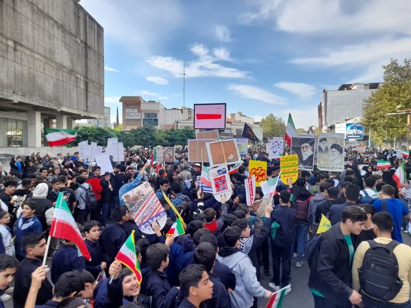مراسم راهپیمایی ۱۳ آبان‌ ماه سال ۱۴۰۳ در شهرستان قائمشهر