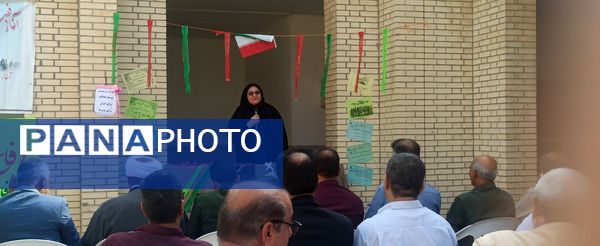 زنگ دانایی و عدالت آموزشی در مدارس رودان نواخته شد